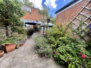 Photo 14- click for photo gallery